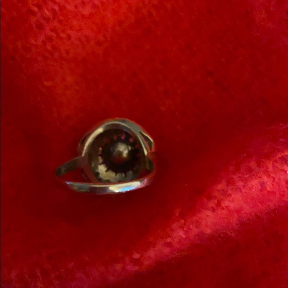 14k white hold pearl and diamond ring